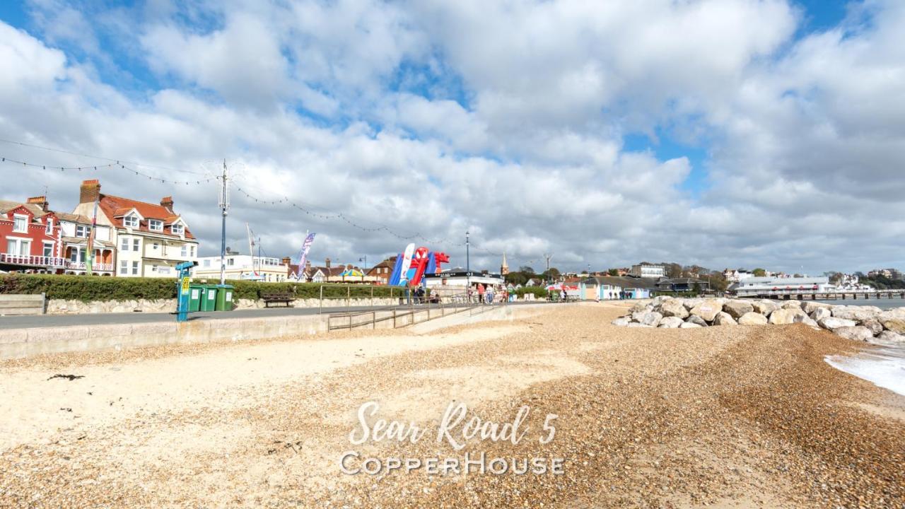 Beautiful Apartments On The Sea Front - Sea Road 5 Felixstowe Extérieur photo