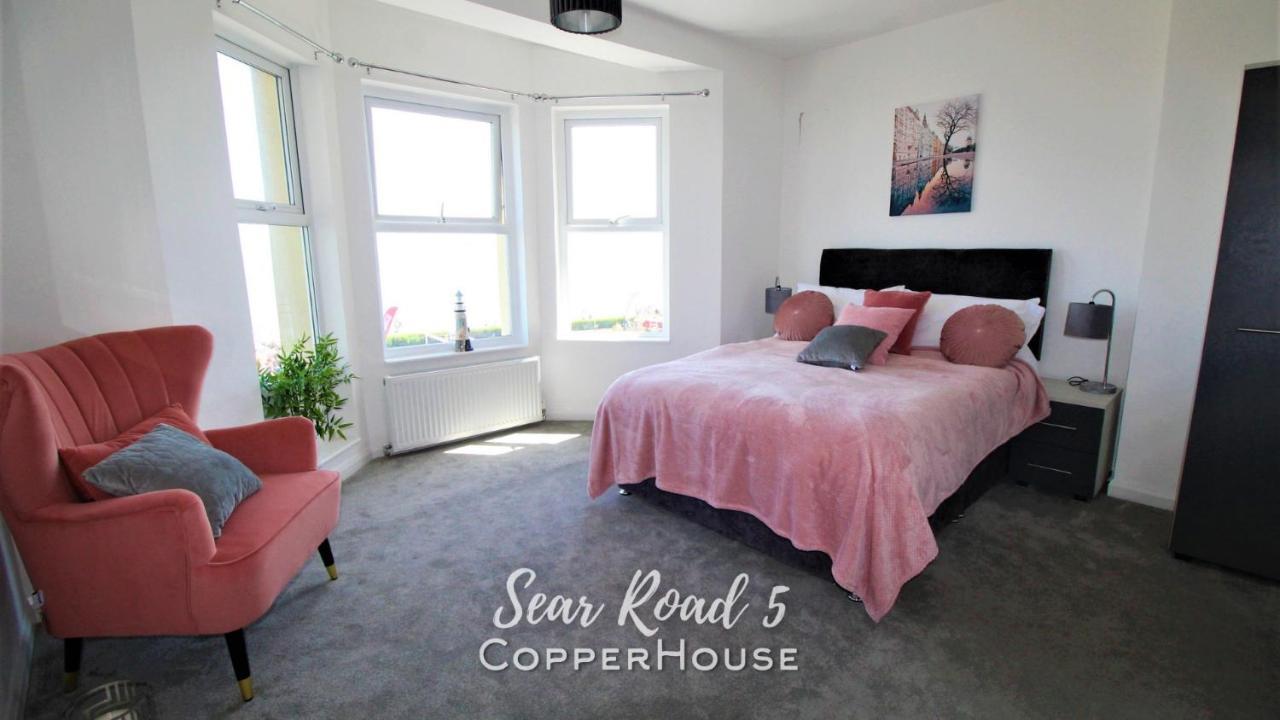 Beautiful Apartments On The Sea Front - Sea Road 5 Felixstowe Extérieur photo